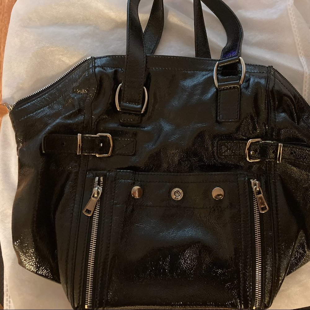 GORGEOUS YSL DOWNTOWN TOTE-PATENT LEATHER